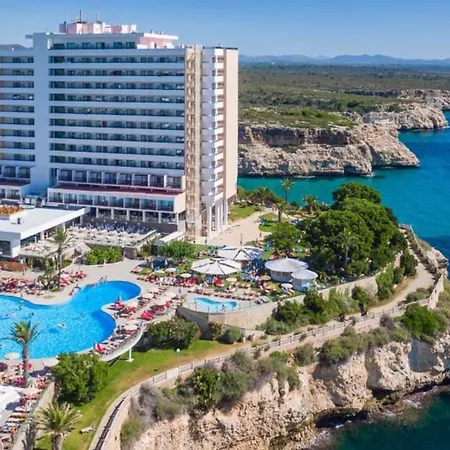 Hotel Alua