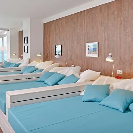 Alua Hotel 4*