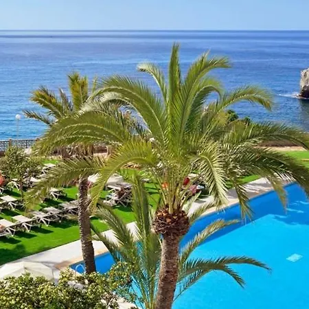 Hotel Alua