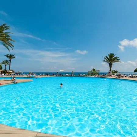 Alua Hotel Calas de Mallorca